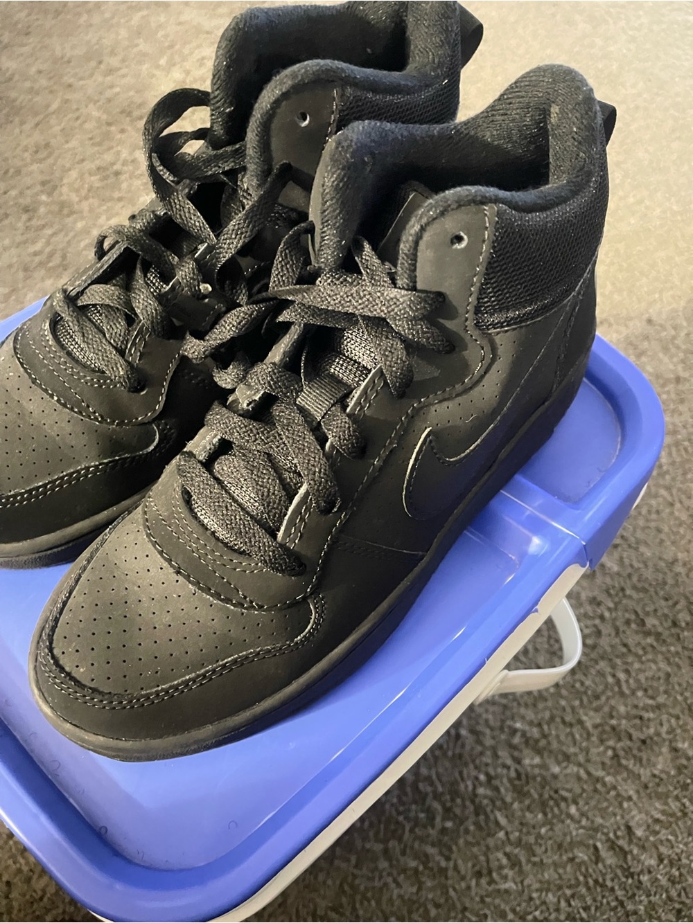 Nike Men’s Black High-Top Athletic Sneakers